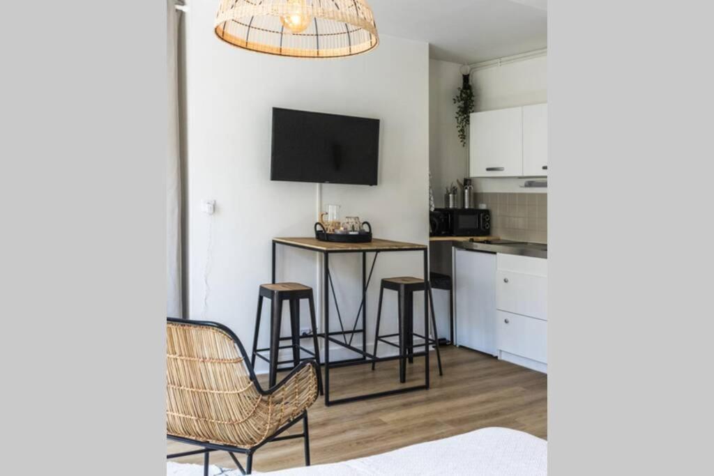 Studio Tendance, 2Min De L'Hyper-Centre Caen Exterior photo